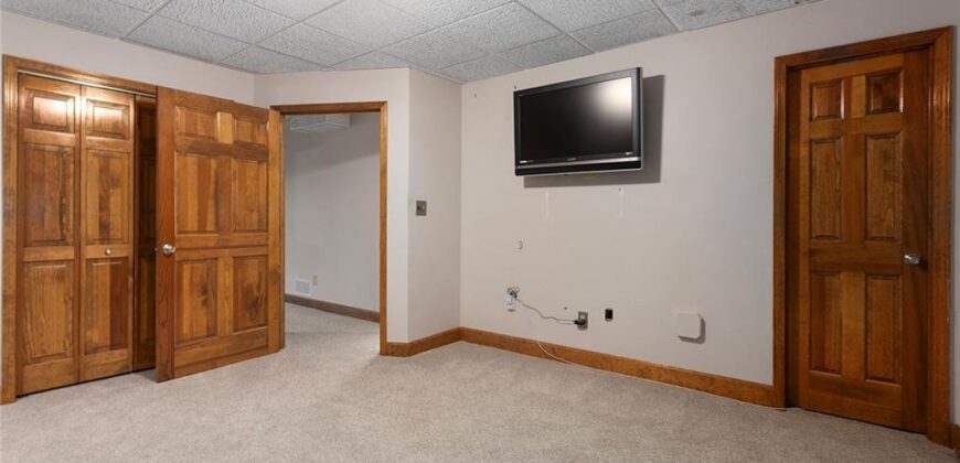 6914 N Bellefontaine Avenue, Gladstone, MO 64119