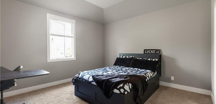 5947 N Cosby Avenue, Kansas City, MO 64151