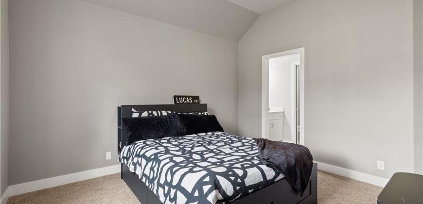 5947 N Cosby Avenue, Kansas City, MO 64151
