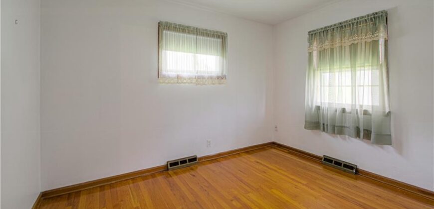820 S Main Street, Liberty, MO 64068