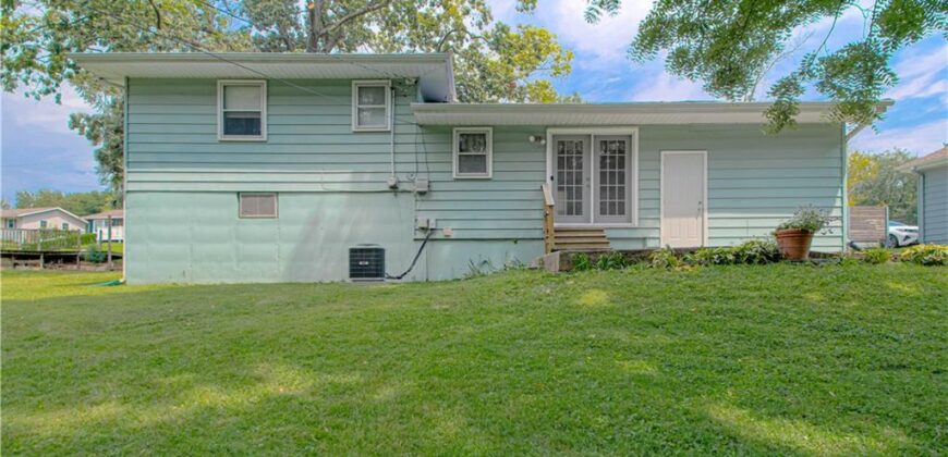 820 S Main Street, Liberty, MO 64068
