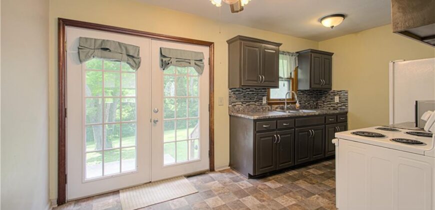 820 S Main Street, Liberty, MO 64068