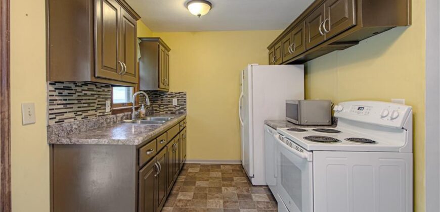 820 S Main Street, Liberty, MO 64068