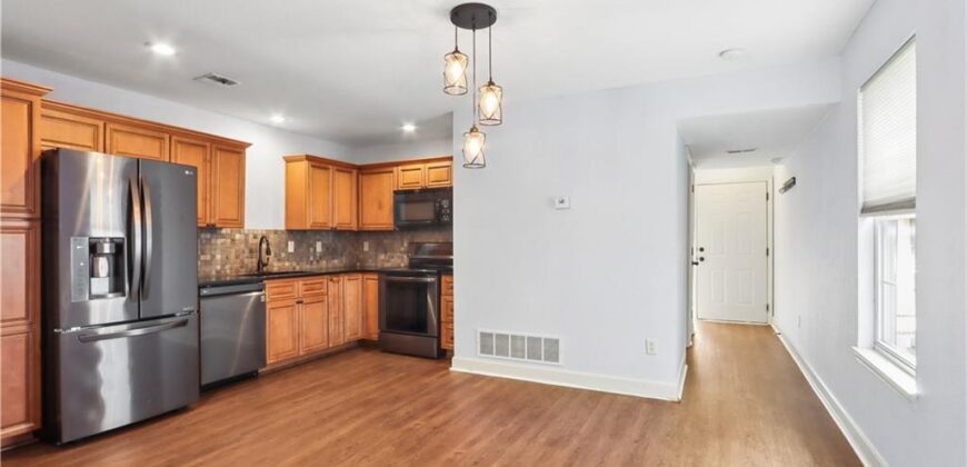 13650 Oak Valley Drive, Platte City, MO 64079
