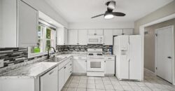 8812 N OAK Trafficway, Kansas City, MO 64155