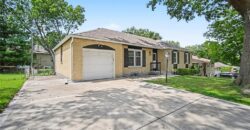 8812 N OAK Trafficway, Kansas City, MO 64155