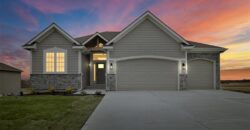 17507 Grey Hawke Ridge, Smithville, MO 64089