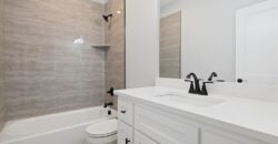17507 Grey Hawke Ridge, Smithville, MO 64089