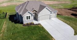 17507 Grey Hawke Ridge, Smithville, MO 64089