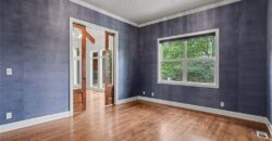 5950 N Saline Avenue, Kansas City, MO 64151