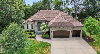 5950 N Saline Avenue, Kansas City, MO 64151