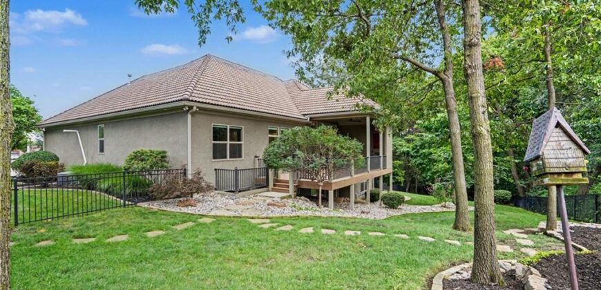 5950 N Saline Avenue, Kansas City, MO 64151