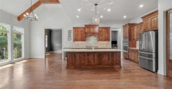 5950 N Saline Avenue, Kansas City, MO 64151