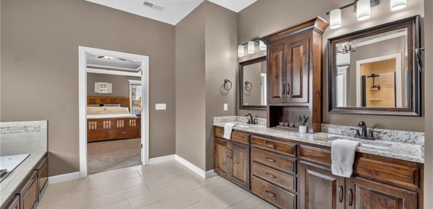 12975 N Champanel Way, Platte City, MO 64079