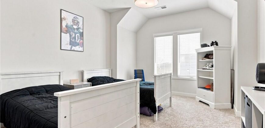 1320 NW 107th Terrace, Kansas City, MO 64155