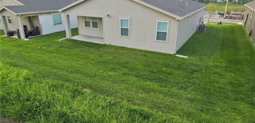 1705 NW 105th Terrace, Kansas City, MO 64155
