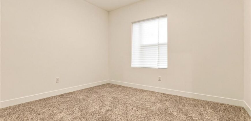 1705 NW 105th Terrace, Kansas City, MO 64155