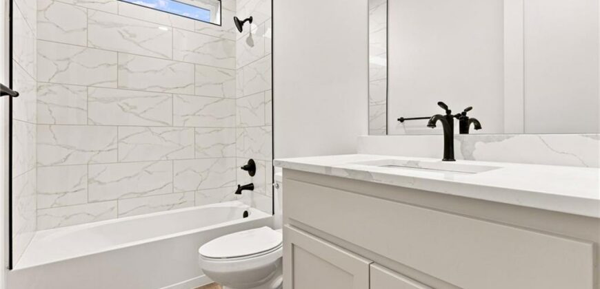 1705 NW 105th Terrace, Kansas City, MO 64155