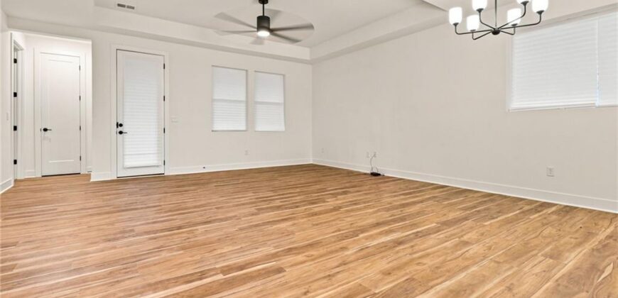 1705 NW 105th Terrace, Kansas City, MO 64155