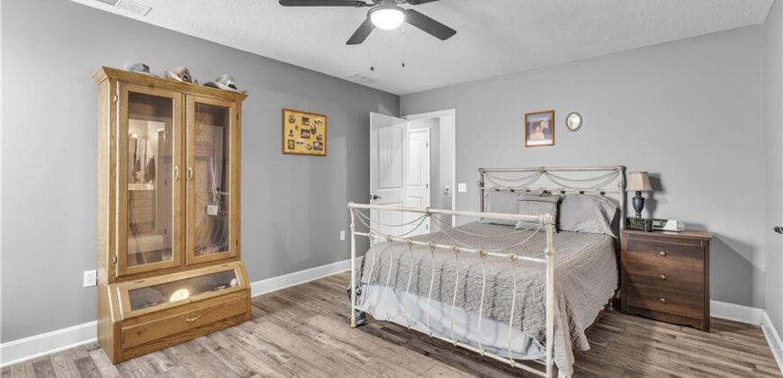 12222 N Atkins Avenue, Kansas City, MO 64163