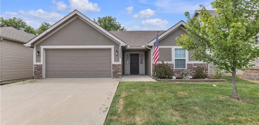 12222 N Atkins Avenue, Kansas City, MO 64163