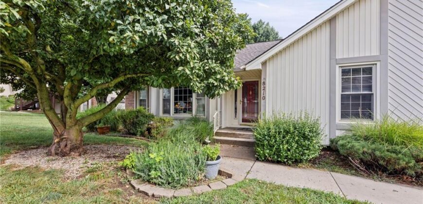 8210 N Virginia Avenue, Kansas City, MO 64118
