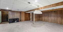 8210 N Virginia Avenue, Kansas City, MO 64118