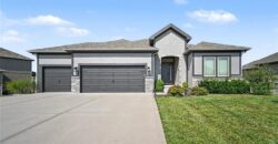 10824 N Crystal Avenue, Kansas City, MO 64153