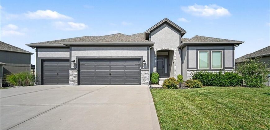 10824 N Crystal Avenue, Kansas City, MO 64153