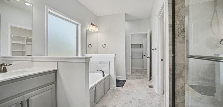 10824 N Crystal Avenue, Kansas City, MO 64153