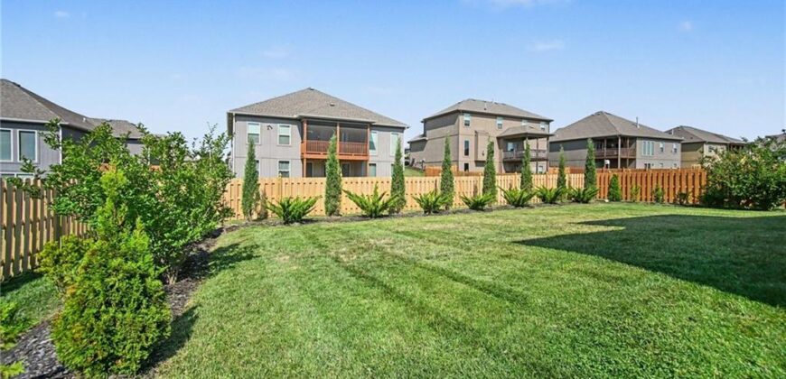 10824 N Crystal Avenue, Kansas City, MO 64153