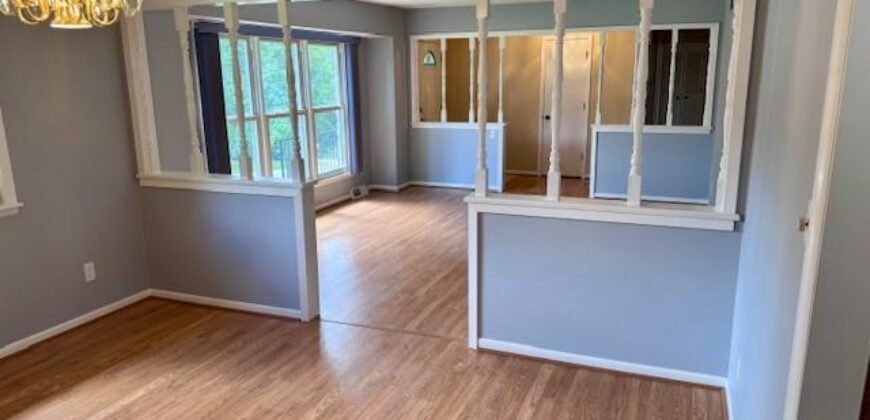 7724 NW Eastside Drive, Weatherby Lake, MO 64152