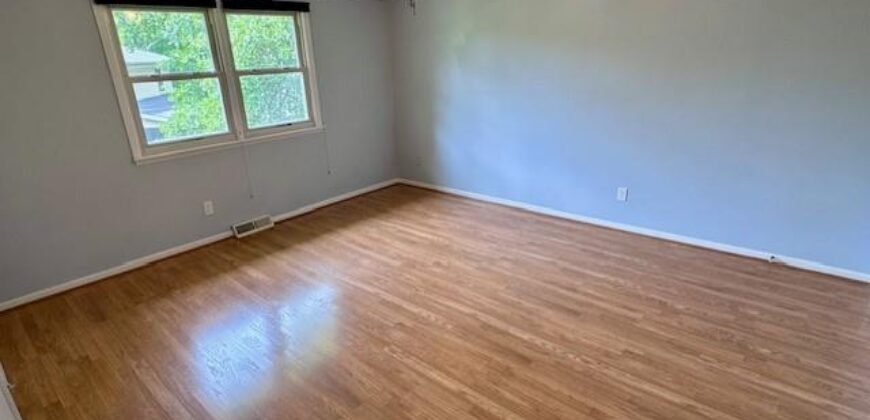 7724 NW Eastside Drive, Weatherby Lake, MO 64152