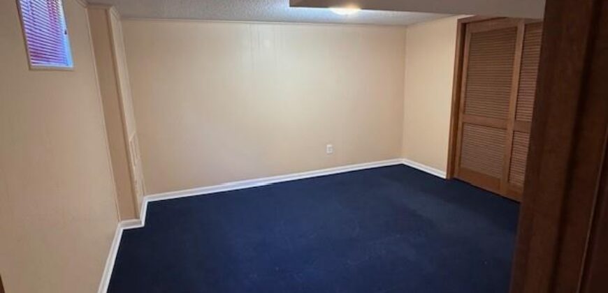 7724 NW Eastside Drive, Weatherby Lake, MO 64152