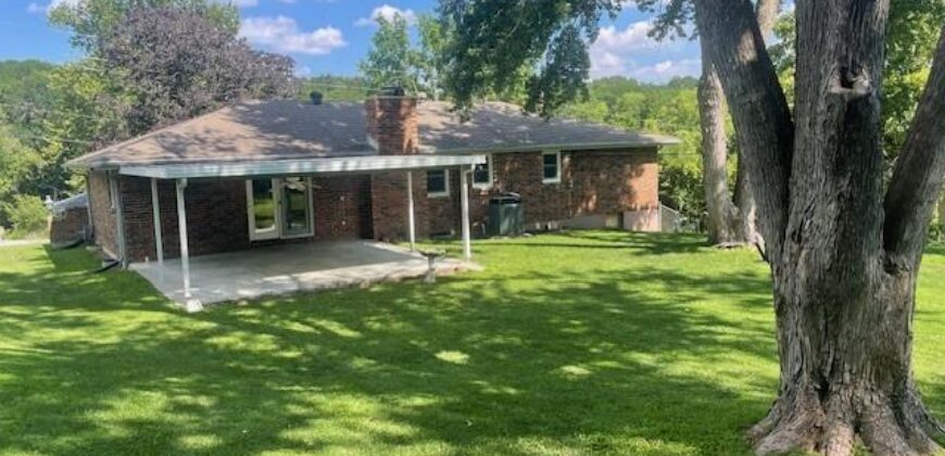 7724 NW Eastside Drive, Weatherby Lake, MO 64152