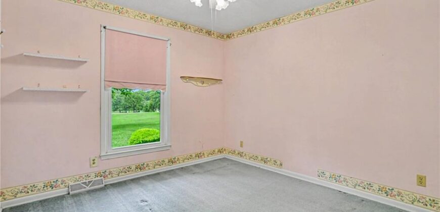 2100 Crescent Drive, Liberty, MO 64068