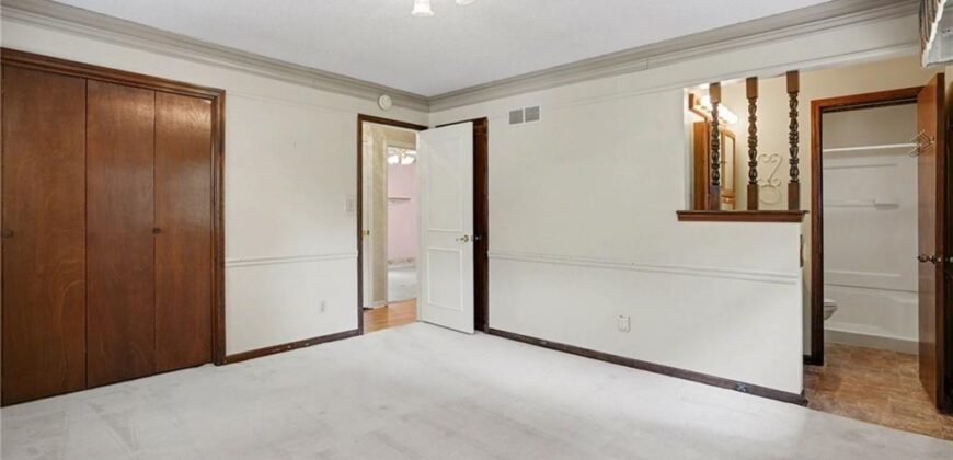 2100 Crescent Drive, Liberty, MO 64068