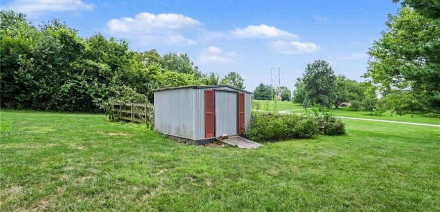 2100 Crescent Drive, Liberty, MO 64068