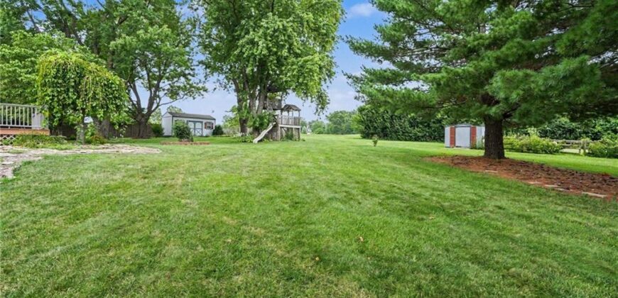 2100 Crescent Drive, Liberty, MO 64068