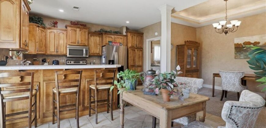 13030 NW Ridgeview Drive, Platte City, MO 64079