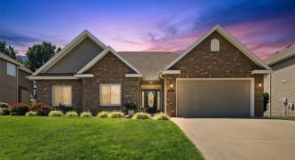 13030 NW Ridgeview Drive, Platte City, MO 64079