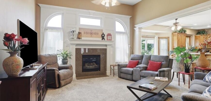 13030 NW Ridgeview Drive, Platte City, MO 64079