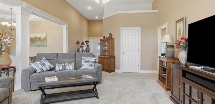 13030 NW Ridgeview Drive, Platte City, MO 64079