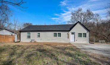 5227 N Merrimac Avenue, Kansas City, MO 64151