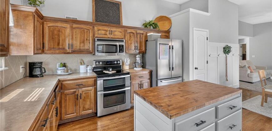 901 N Birch Street, Kearney, MO 64060