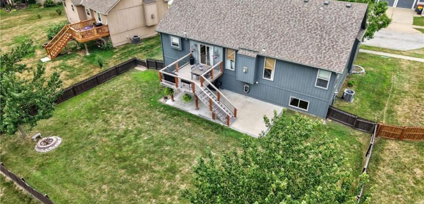 901 N Birch Street, Kearney, MO 64060