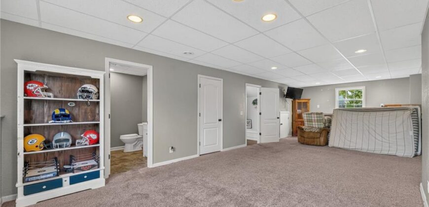901 N Birch Street, Kearney, MO 64060