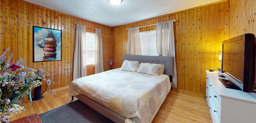 3627 N Walrond Avenue, Kansas City, MO 64117