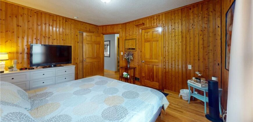 3627 N Walrond Avenue, Kansas City, MO 64117