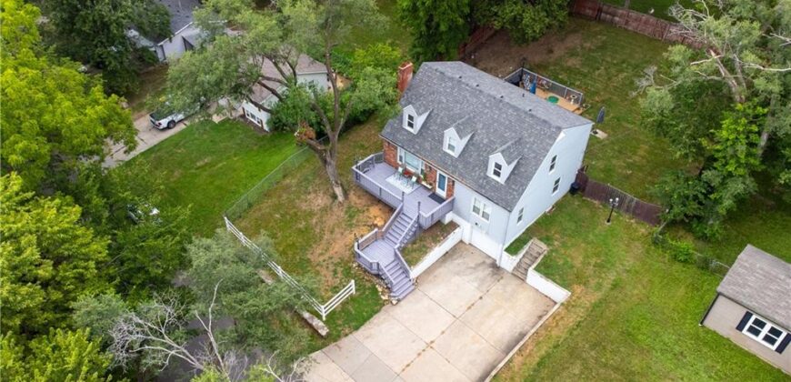 3627 N Walrond Avenue, Kansas City, MO 64117